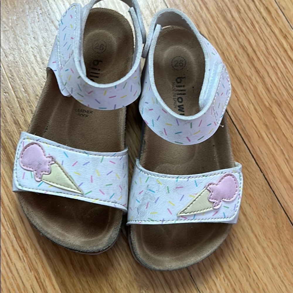 Billowy toddler ice cream Velcro sandals size 9